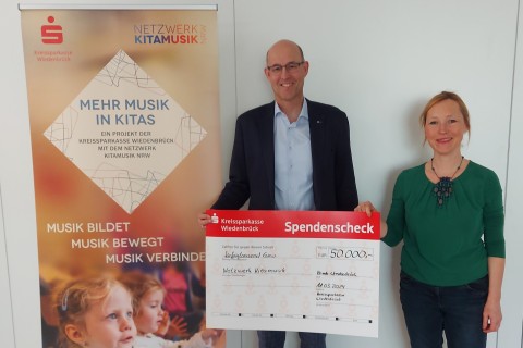 Die Kreissparkasse Wiedenbrück fördert musikalische Angebote mit weiteren 50.000 Euro