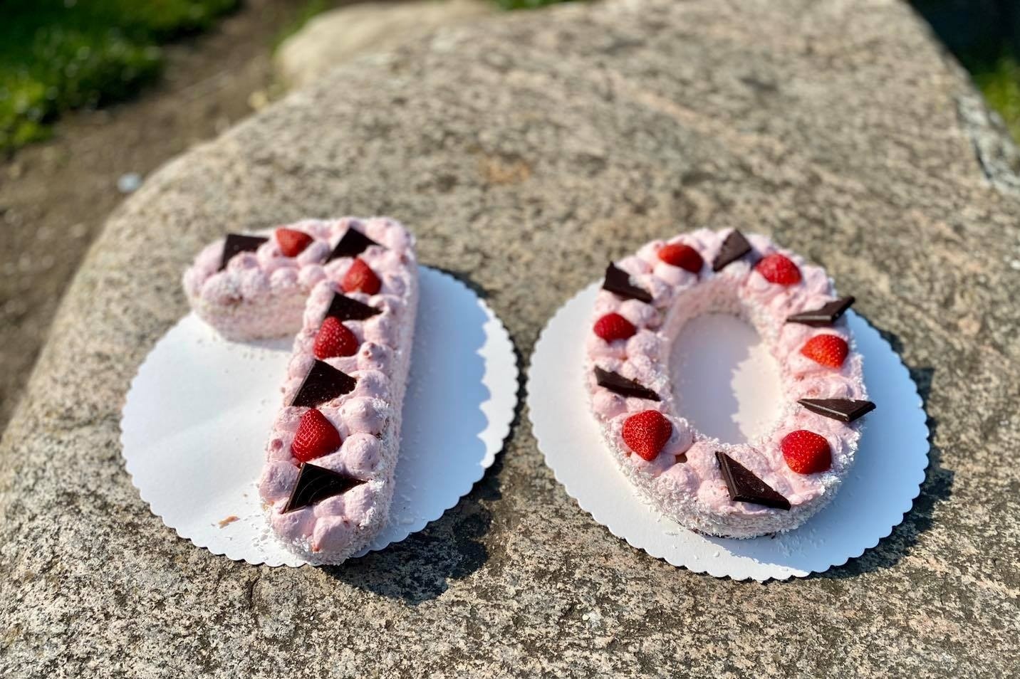 Bäckerei Sudbrock überrascht mit einer Torte zum 10-jährigen Geburtstag