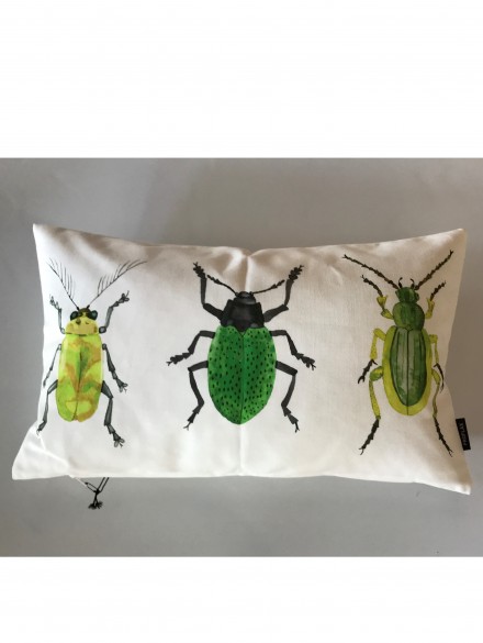 Kissenhülle mit grünen Käfern 30 x 50 cm, ohne Füllung 24,90 €