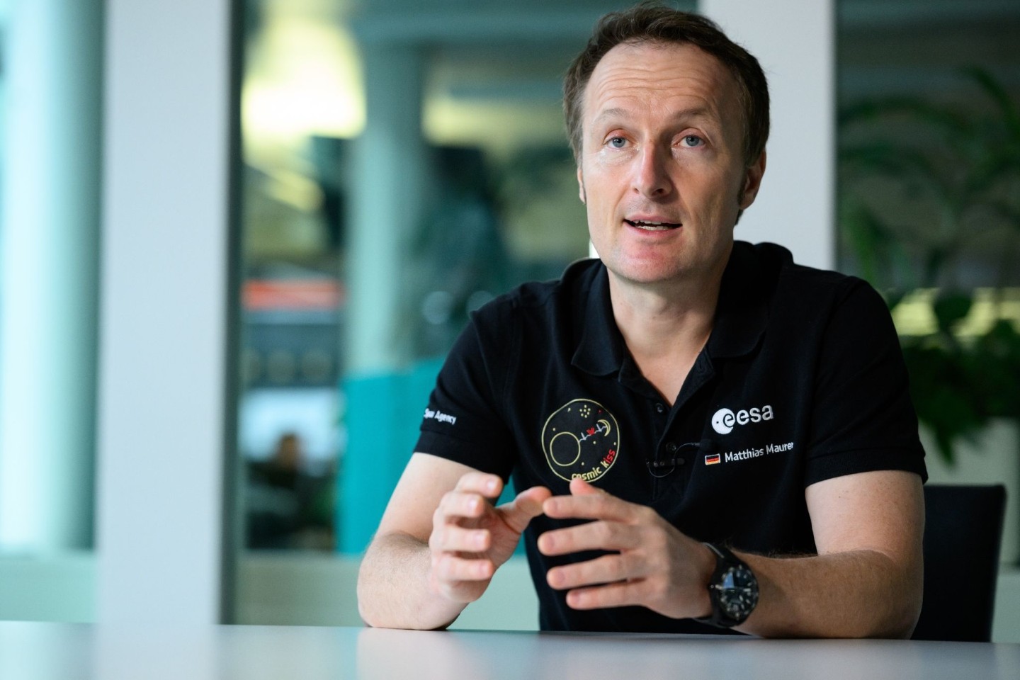 Der deutsche Astronaut Matthias Maurer will selbst gerne einmal auf den Mond fliegen.