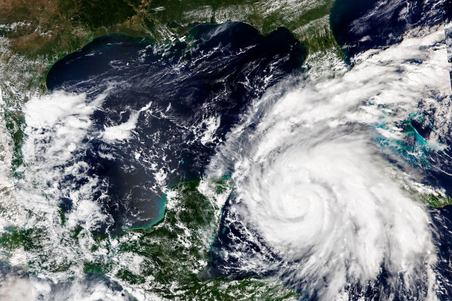 Dieses Satellitenbild zeigt den Hurrikan Ian, der immer stärker wird, während er auf Kuba zusteuert.