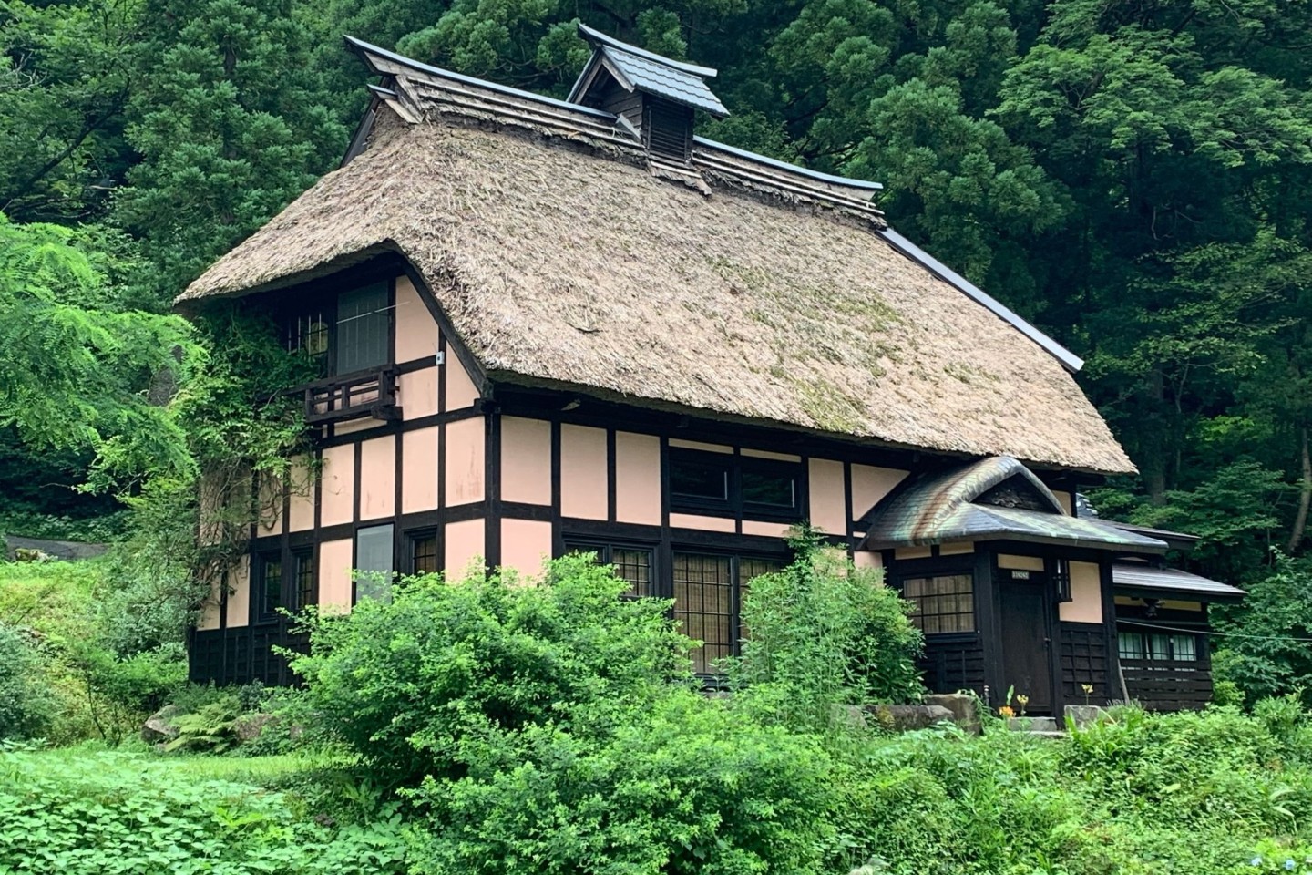 Das Wohnhaus des deutschen Architekten Karl Bengs in den Bergen der Präfektur Niigata.