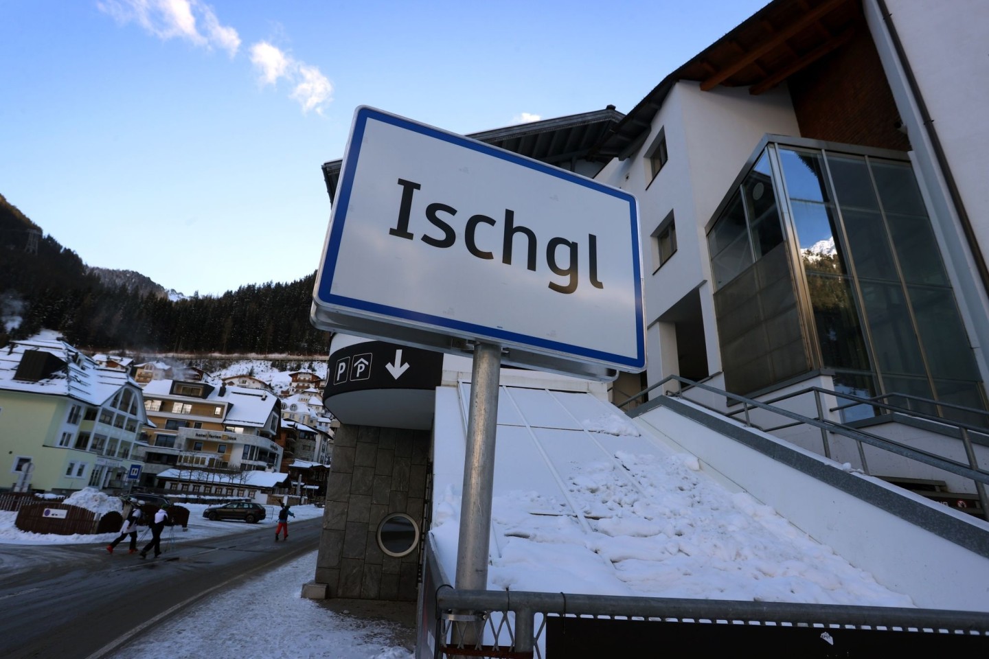 Blick auf den Skiort Ischgl in Tirol.