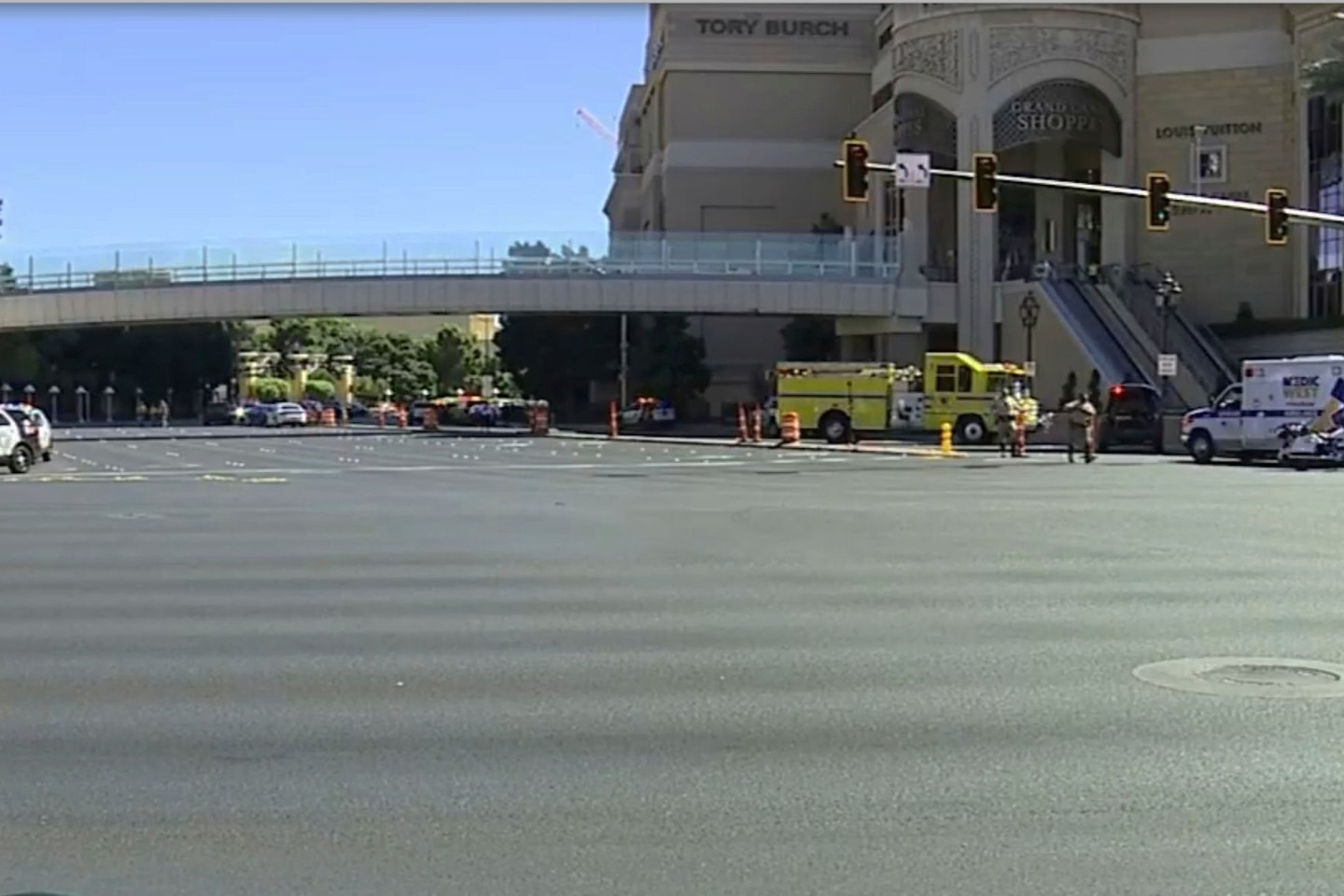 Rettungskräfte sind nach der Messerattacke auf dem Las Vegas Strip im Einsatz.