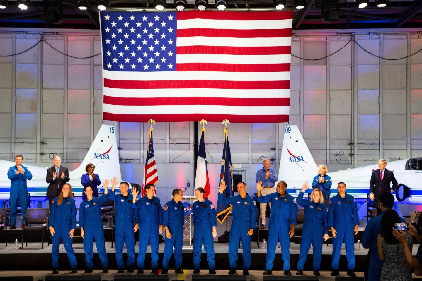 Die US-Raumfahrtbehörde Nasa gibt in Houston die Astronautenanwärter für das Jahr 2021 bekannt.