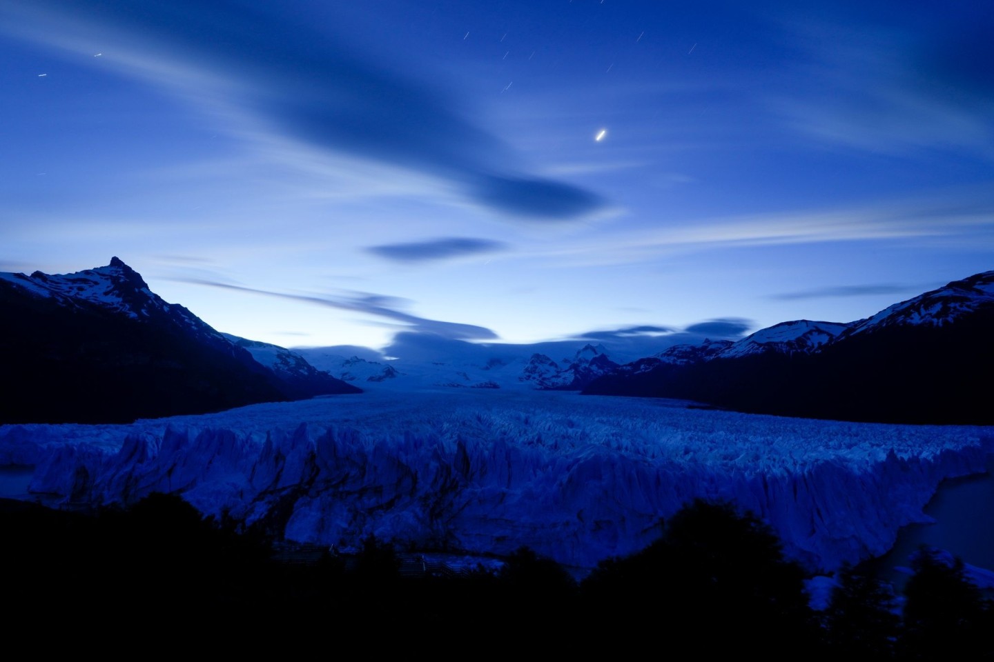 Der Perito-Moreno-Gletscher im Los-Glaciares-Nationalpark in Argentinien in der Nähe von El Calafate. Experten sind sich einig, dass bis 2030 weltweit viel mehr getan werden muss, wenn die ...