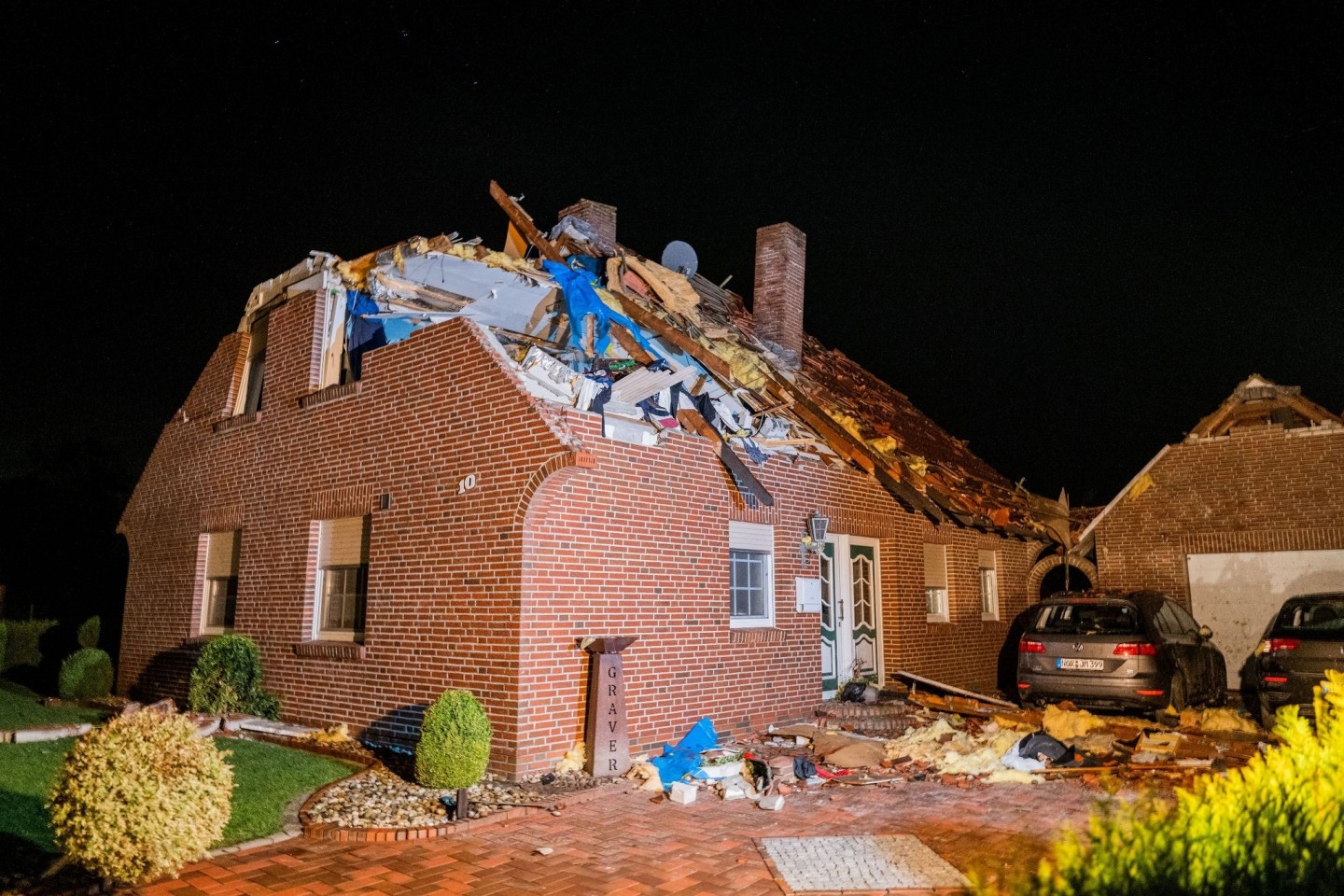 Mehr als 50 Häuser wurden beschädigt.