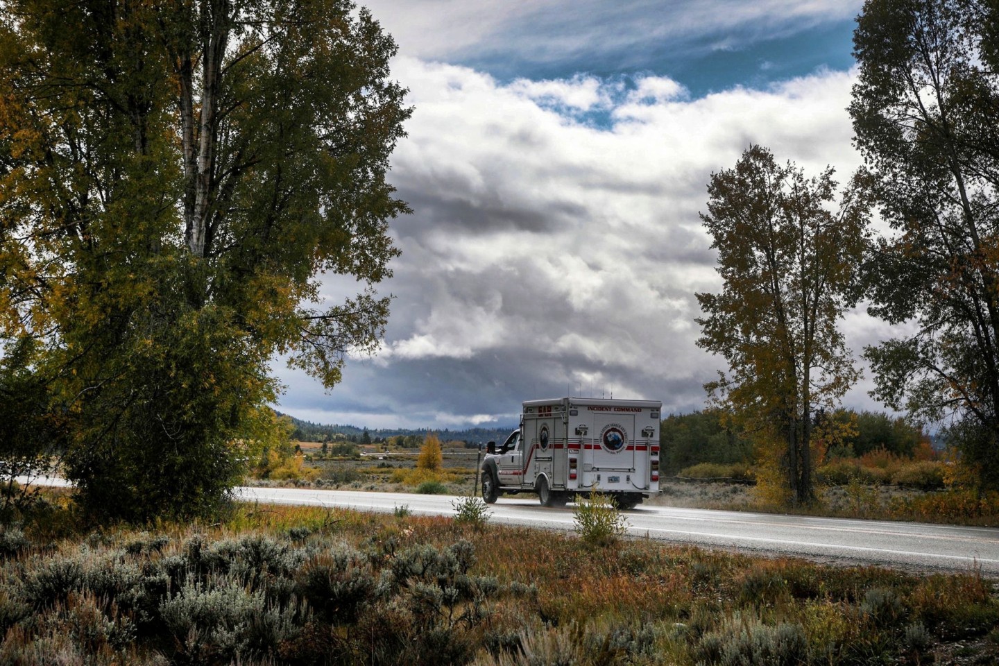 Ein Rettungsfahrzeug nahe dem Grand Teton National Park im US-Bundesstaat Wyoming. Im Fall der vermissten Gabby Petito scheinen sich die schlimmsten Befürchtungen bestätigt zu haben: Ermit...