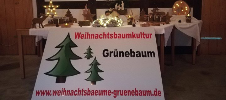 Weihnachtsbäume bei Familie Grünebaum