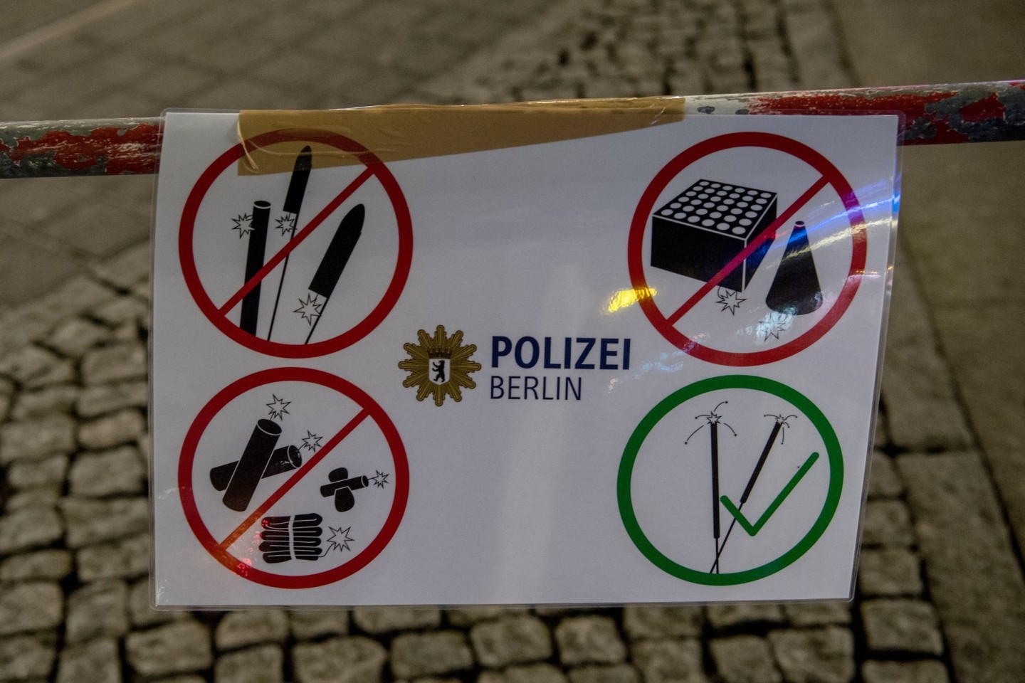 Auch in diesem Jahr werden in Deutschland vor Silvester keine Feuerwerkskörper verkauft.